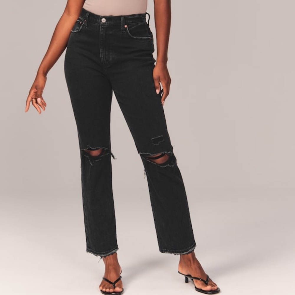 Abercrombie Curve Love Ultra High Rise Ankle Straight Black Distressed